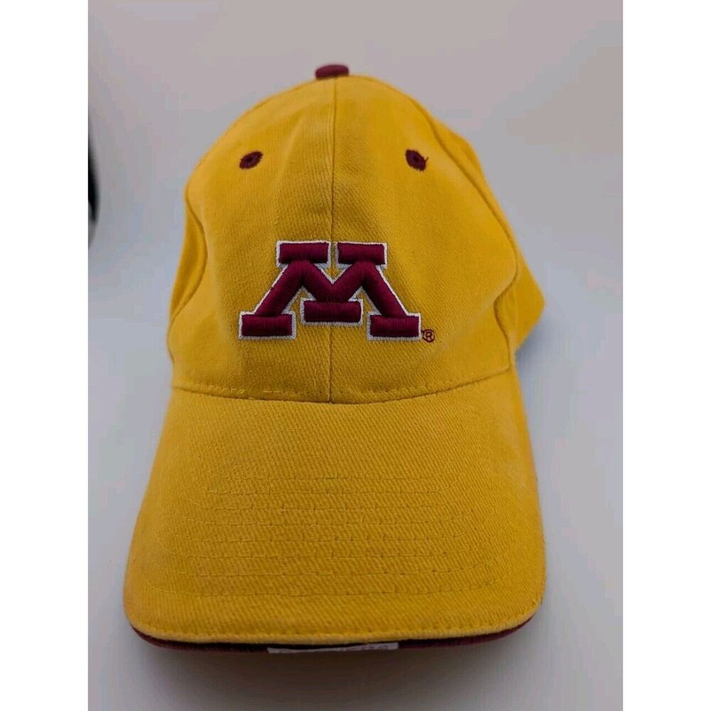 Minnesota Golden Gophers Fitted Hat Cap Yellow Red Donegal Bay Men's Gold